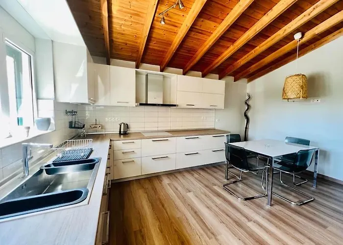 Horizon 3 Bedroom House With Sea View Vakantiehuis Benitses (Corfu)