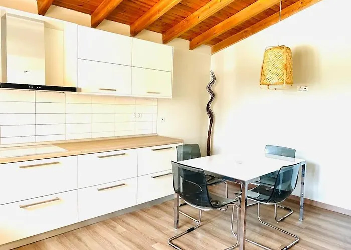 Horizon 3 Bedroom House With Sea View *